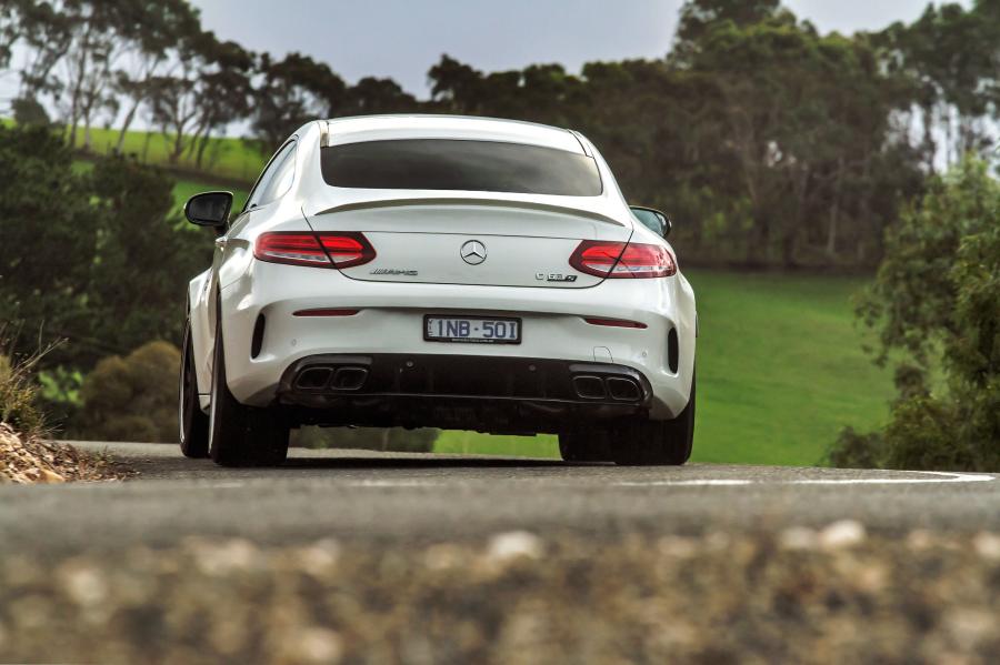  Mercedes-AMG C63 S Coupe (C205) 2019 года  (AU) (фото 3 из 40)